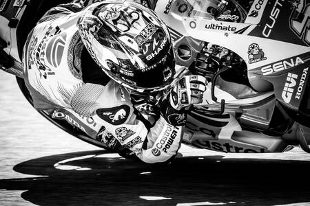 Johann Zarco à l'attaque Johann Zarco à l'attaque