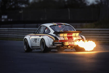 Porsche turbo och backfire Porsche turbo och backfire