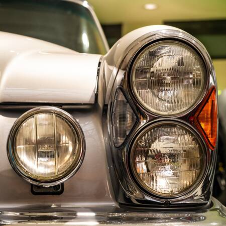 Mercedes 280 SE 3-liters 5 cabriolet Mercedes 280 SE 3-liters 5 cabriolet