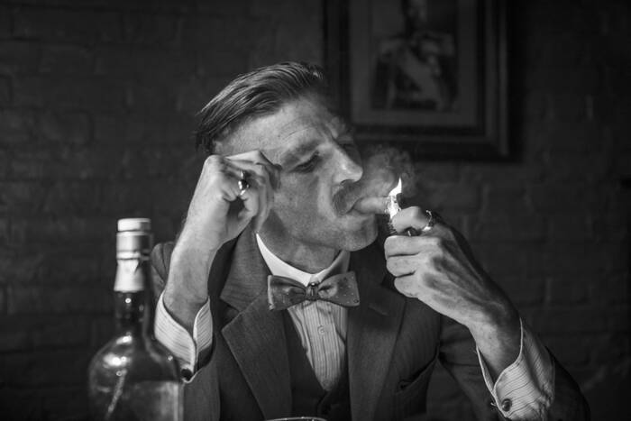 Arthur Shelby smoking in the Peaky Blinders Arthur Shelby smoking in the Peaky Blinders