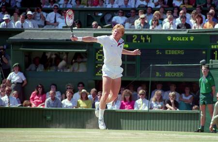 Boris Becker möter Stefan Edberg i finalen i Wimbledon 1990