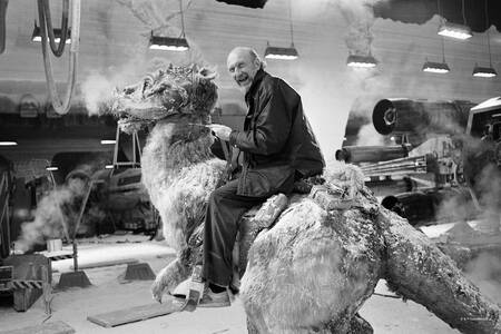Star Wars - Irvin Kershner on a Tauntaun Behind the scenes