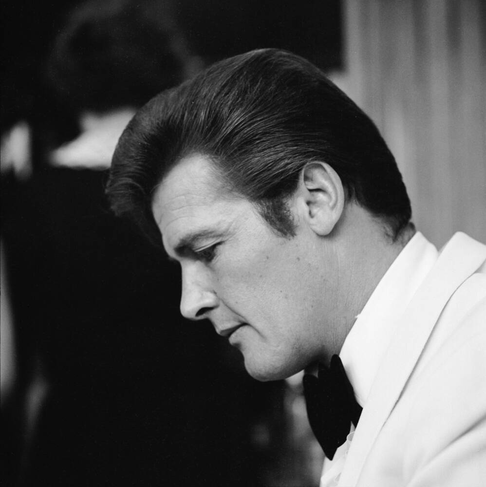 Roger Moore en 1968