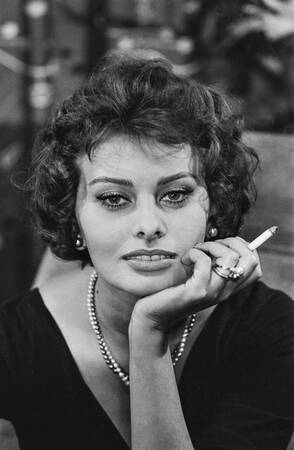 Sophia Loren i London den 28 oktober 1957 Sophia Loren i London den 28 oktober 1957