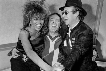 Tina Turner en Elton John op de BBC in 1985 Tina Turner en Elton John op de BBC in 1985