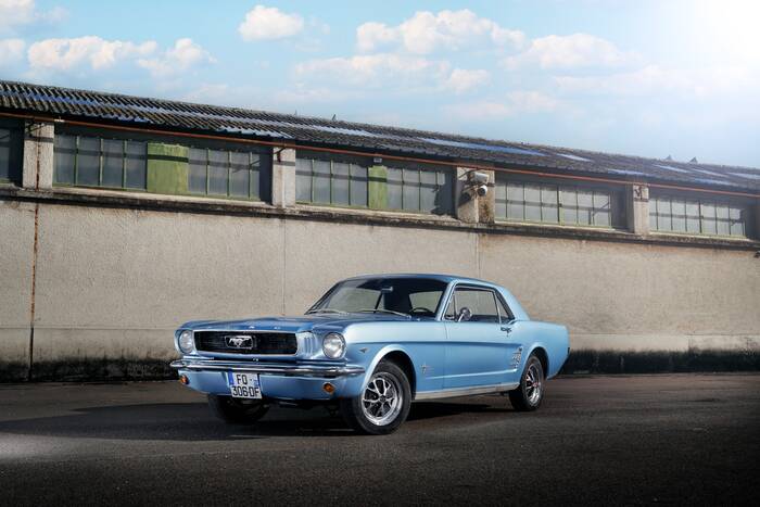 Ford Mustang 2
