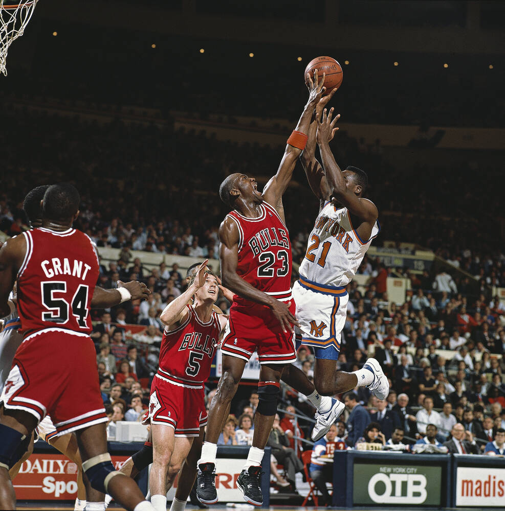 Michael Jordan blocks the Knicks in the 1989 playoffs