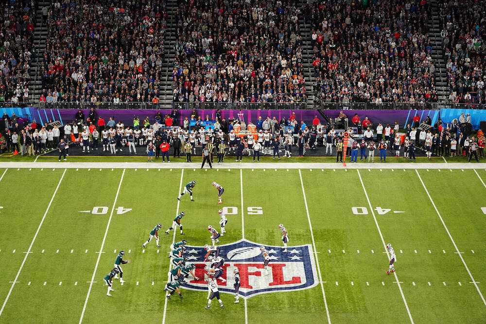 Nick Foles Eagles vs Patriots Super Bowl LII