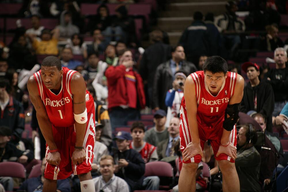 Yao Ming and Tracy McGrady-Rockets vs Nets Meadowlands 2004