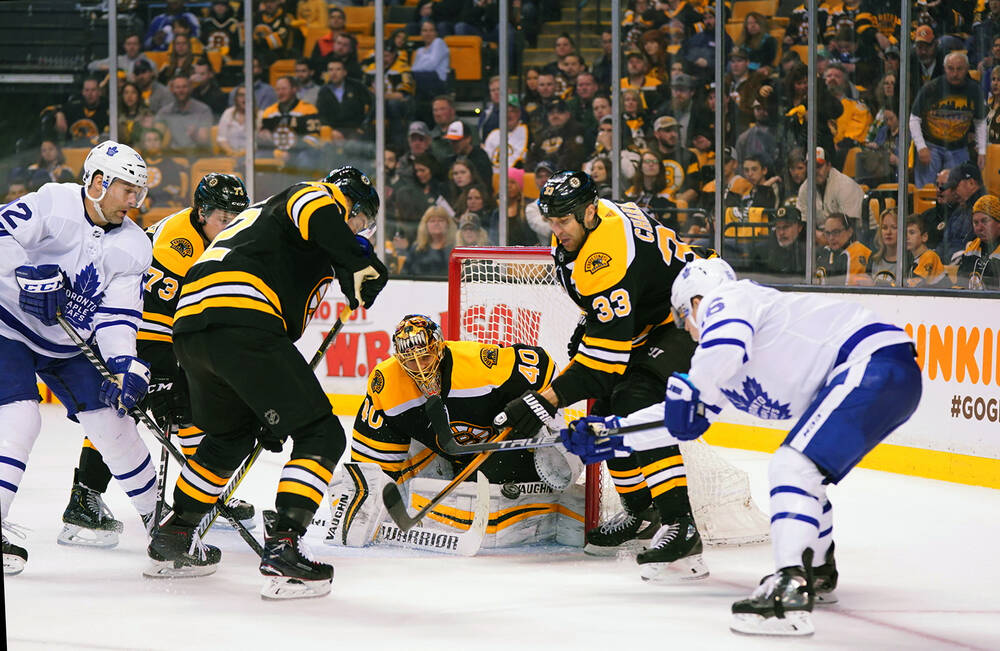 Zdeno Chara Tuukka Rask Bruins vs Maple Leafs 2018