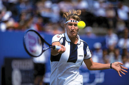 Steffi Graf vs Monica Seles - 1996 US Open Finals Steffi Graf vs Monica Seles - 1996 US Open Finals