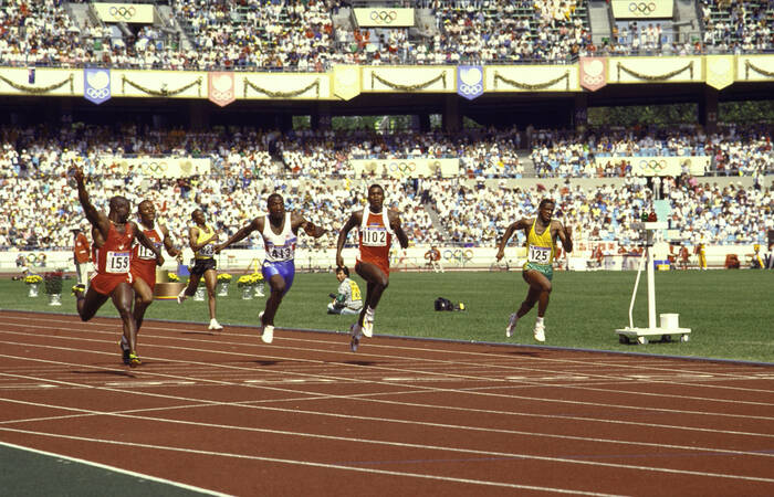 Ben Johnson crosses the line 100m - Final Seoul in 1988 Ben Johnson crosses the line 100m - Final Seoul in 1988
