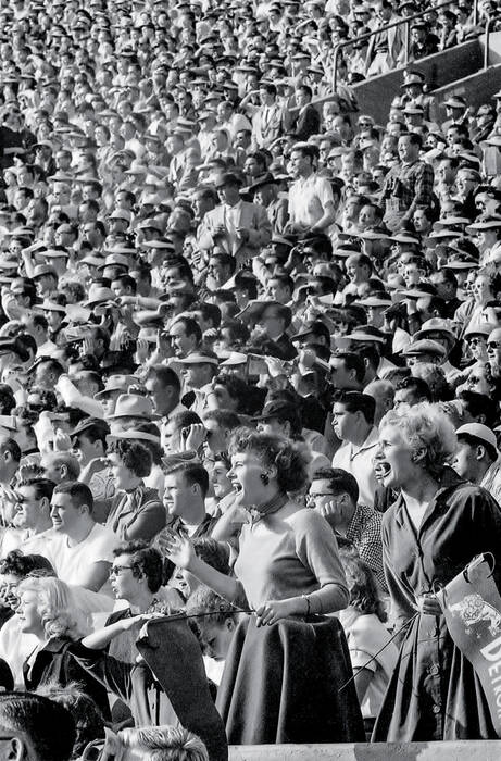 Crowd at Detroit Lions vs Los Angeles Rams game in 1954 Crowd at Detroit Lions vs Los Angeles Rams game in 1954