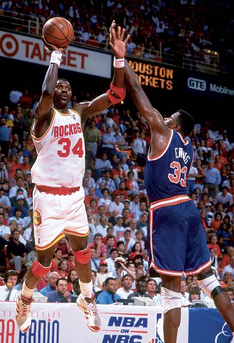 Houston Rockets Hakeem Olajuwon (34) in action - 1994 Houston Rockets Hakeem Olajuwon (34) in action - 1994