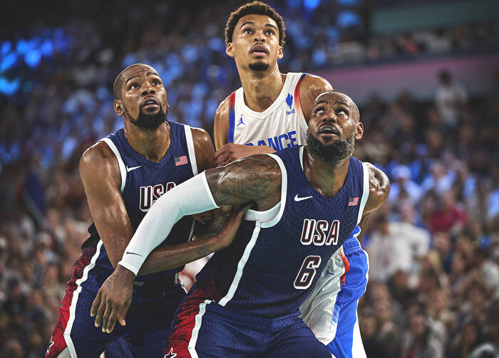 LeBron James and Kevin Durant - Bercy Arena 2024