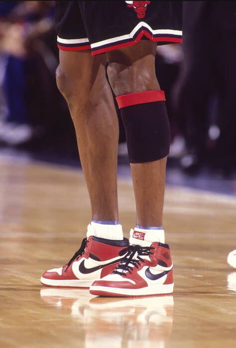 Michael Jordan Chicago Bulls Air Jordan Sneakers 1998 Michael Jordan Chicago Bulls Air Jordan Sneakers 1998