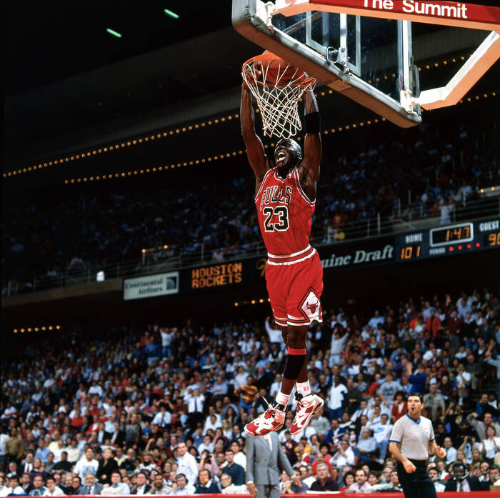Michael Jordan Dunk Chicago Bulls vs Houston Rockets 1992 Michael Jordan Dunk Chicago Bulls vs Houston Rockets 1992