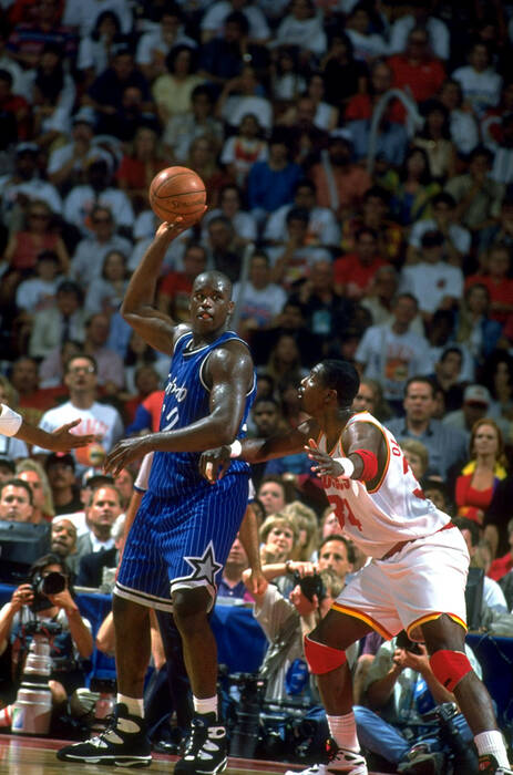 Two Giants Clash Shaq vs Hakeem - Finals Game 3 in 1995 Two Giants Clash Shaq vs Hakeem - Finals Game 3 in 1995