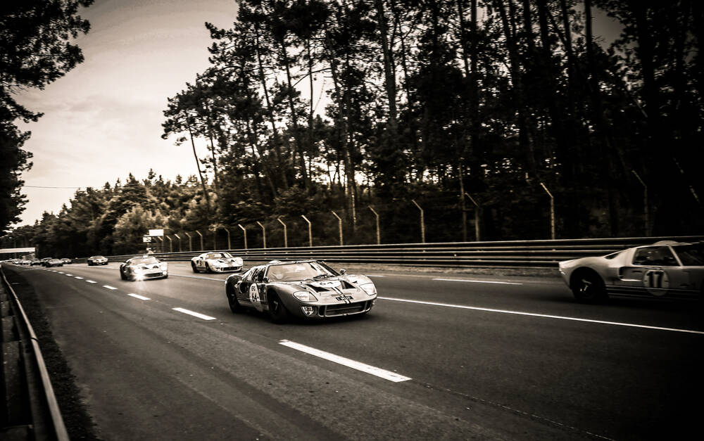 FORD GT40 LA MEUTE LE MANS