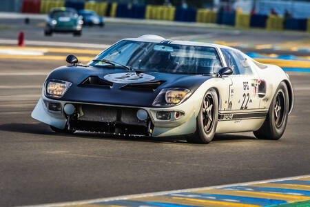 FORD GT 40 1965 LE MANS CLASSIC FORD GT 40 1965 LE MANS CLASSIC