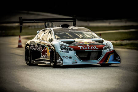 PEUGEOT 208 PIKES PEAK Sebastien LOEB MONTLHERY PEUGEOT 208 PIKES PEAK Sebastien LOEB MONTLHERY