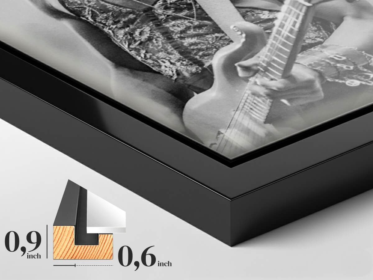 Framed Aluminium print - Depth and Elegance