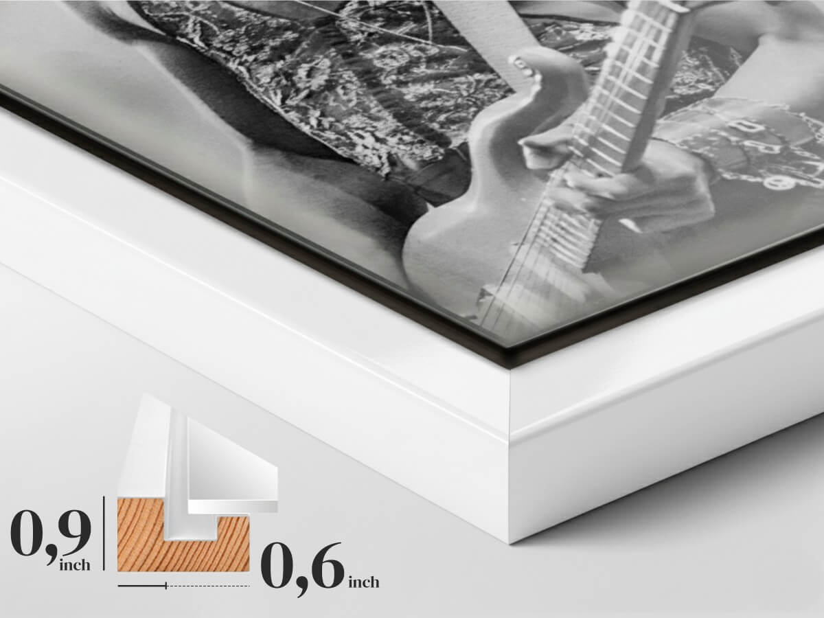 Framed Aluminium print - Depth and Elegance