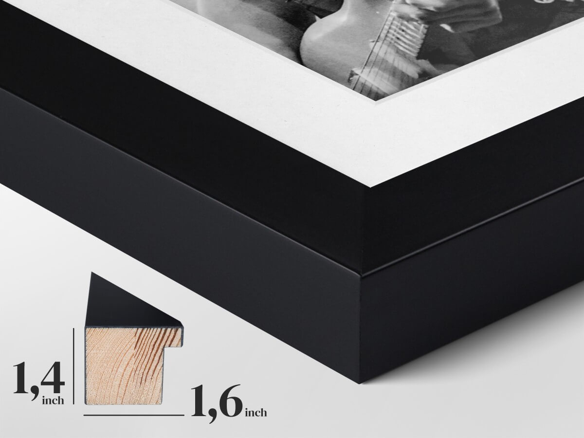 Wide Black Wooden Frame - Presence and Elegance