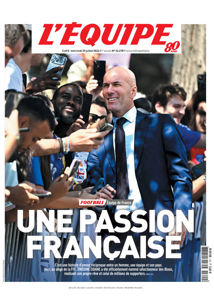 https://cdn.artphotolimited.com/unes/l-equipe/1000x1000/2026-07-29.jpg